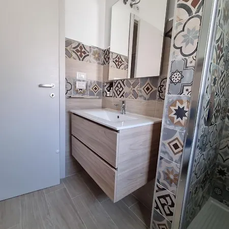 Vila Edoardo Con Pineta A 250 Metri Dal Mare Torre Squillace