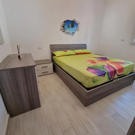 Edoardo Con Pineta A 250 Metri Dal Mare Vila